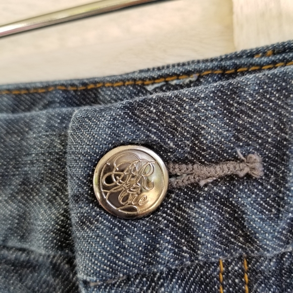 American Rag Curvy Dark Denim Shorts. Size 9 - Picture 3 of 9